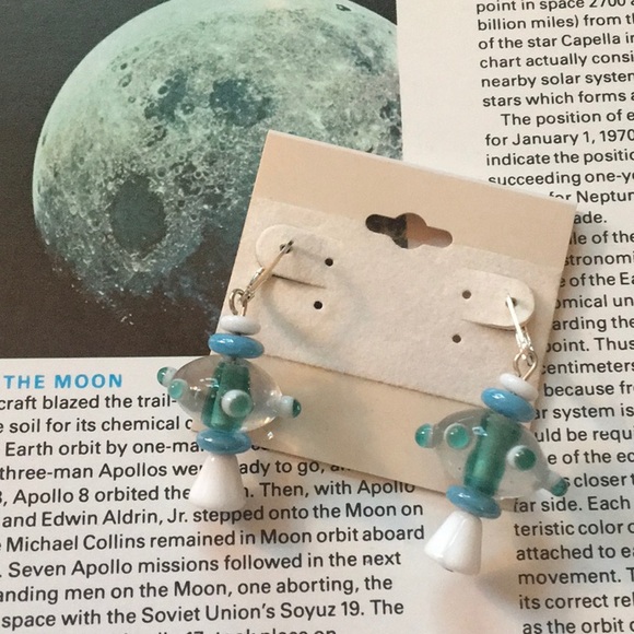 Atomic FUNKY Handmade Spaceship Earrings NEW UFO - Picture 2 of 4